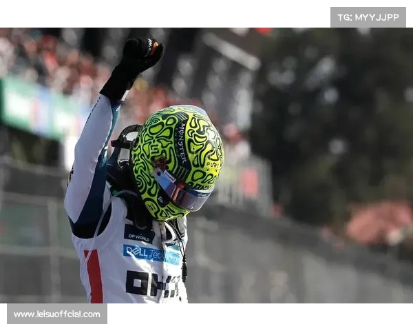 诺里斯赛前强调:不依赖车队指令,追求公平竞争 诺里斯赛前强调:不依赖车队指令,追求公平竞争